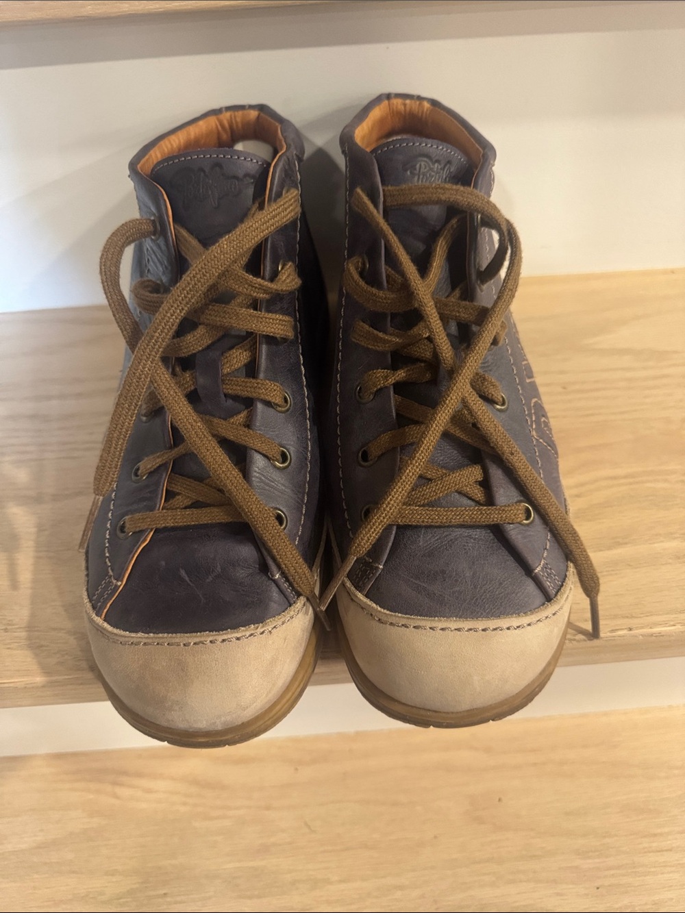 Portofino Ladies size 40 D.You Leather Mauve & Cream High-Top Sneakers